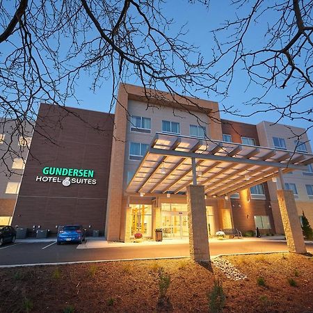 Gundersen Hotel & Suites ラ・クロス エクステリア 写真