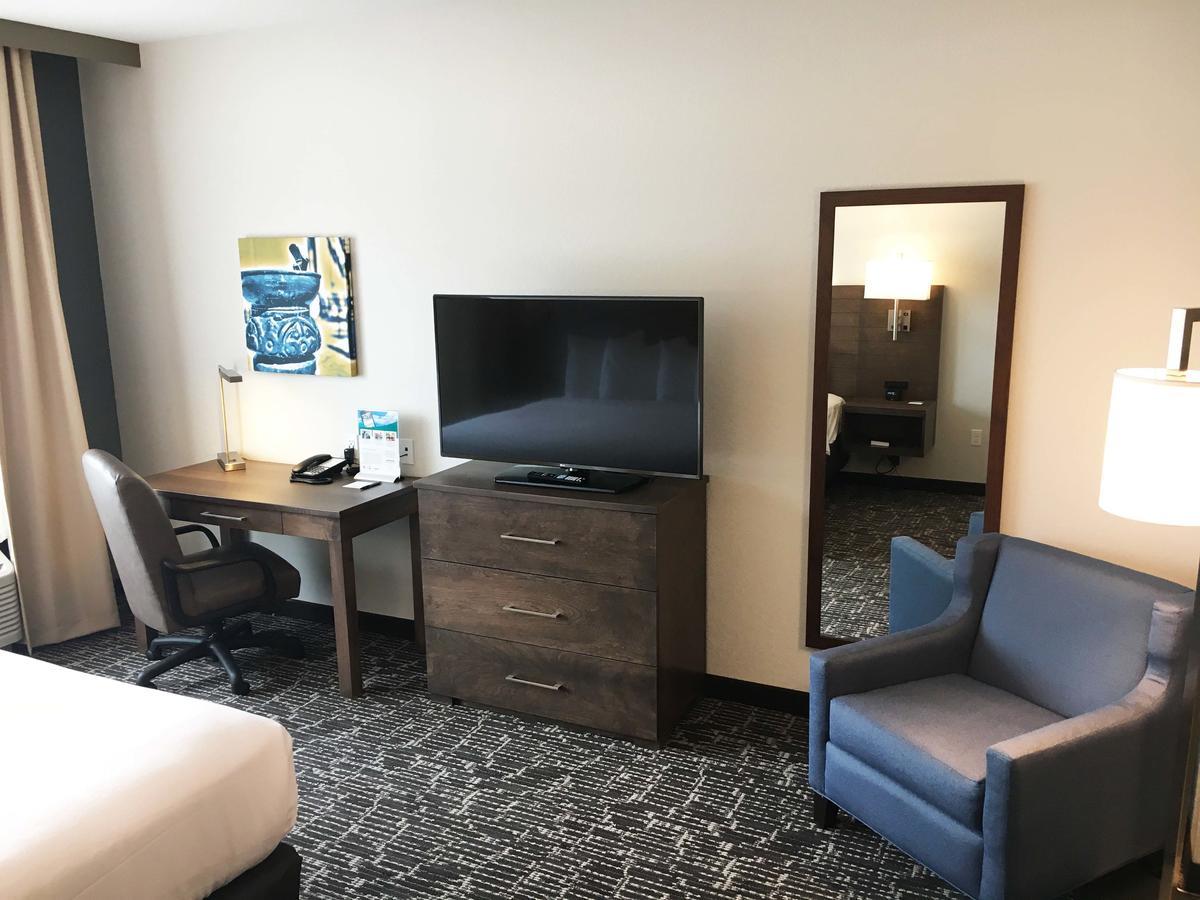 Gundersen Hotel & Suites ラ・クロス エクステリア 写真